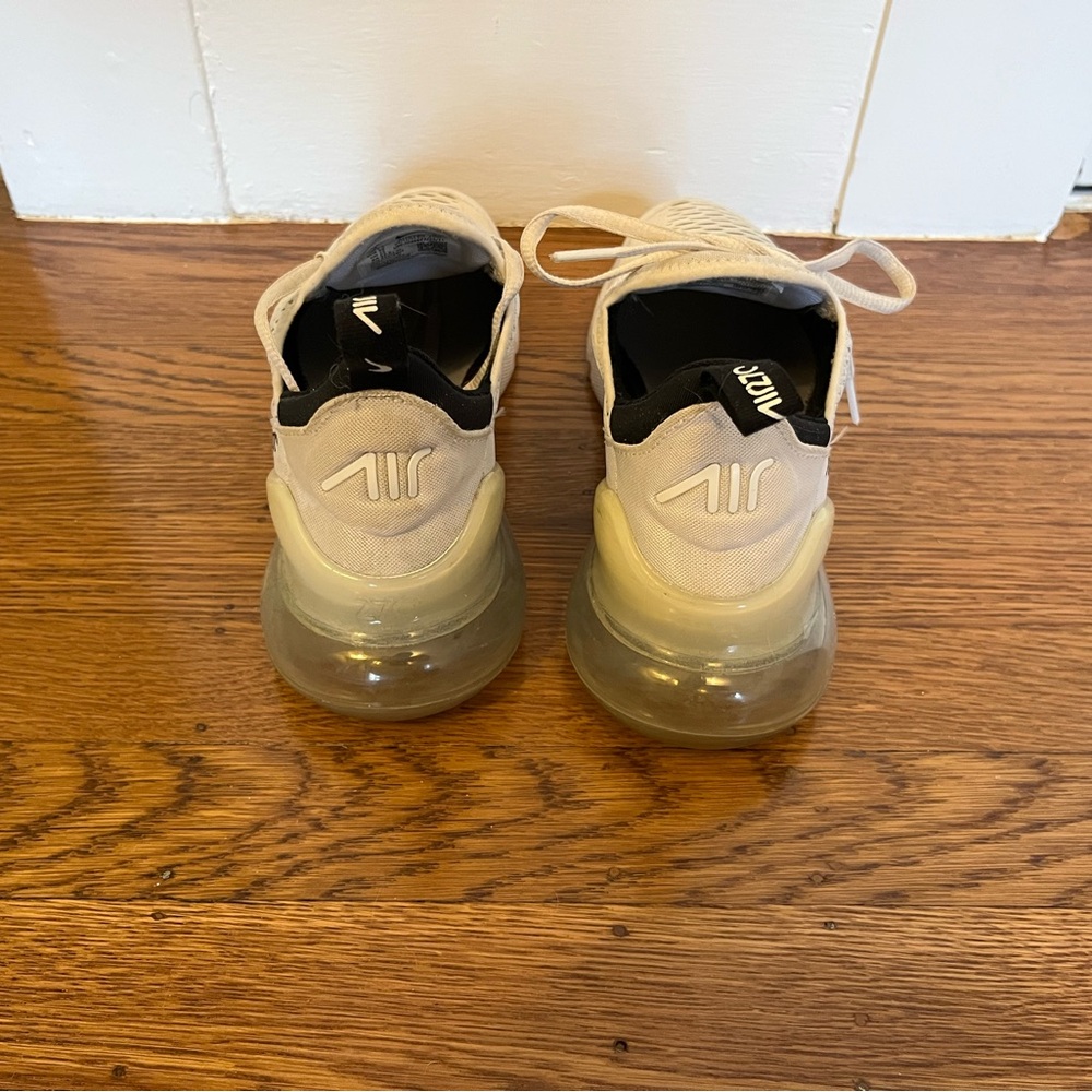 Nike Air Max 270 White and Black Sneakers size 8 women’s - Picture 5 of 8